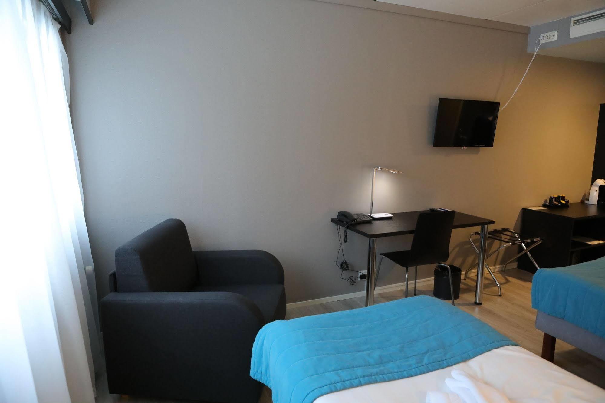 Hotel Nukkumatti Кокола Екстериор снимка